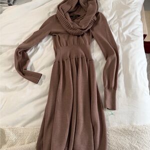 ☀️🏝️ BCBGMaxAzria Brown Knit Dress